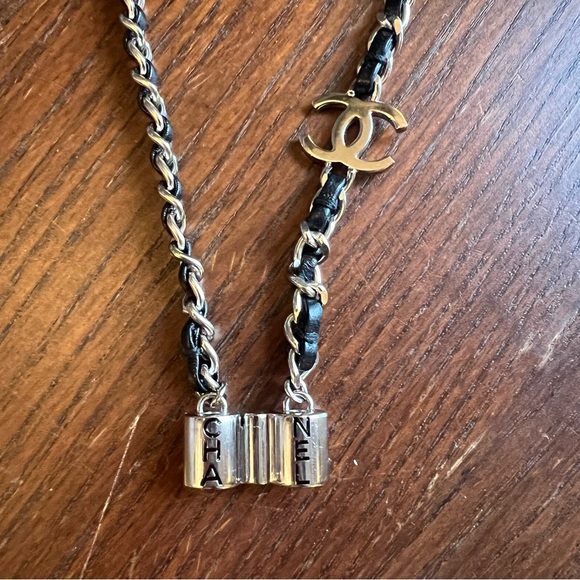 Chanel Chain and Leather Interlocking Necklace - Picture 5 of 7